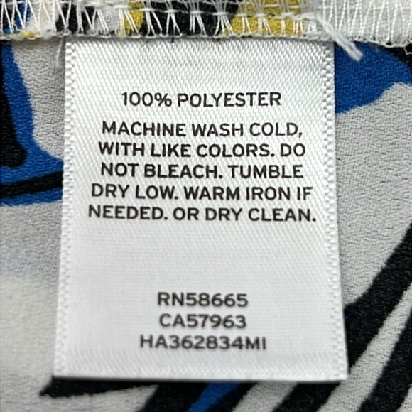 Halogen Women’s Blouse Top Size XL Blue/White/Yellow/Black Polyester Pullover - Picture 8 of 10